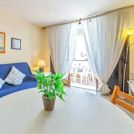 Las Americas Two Bedroom With Amazing Pool 公寓