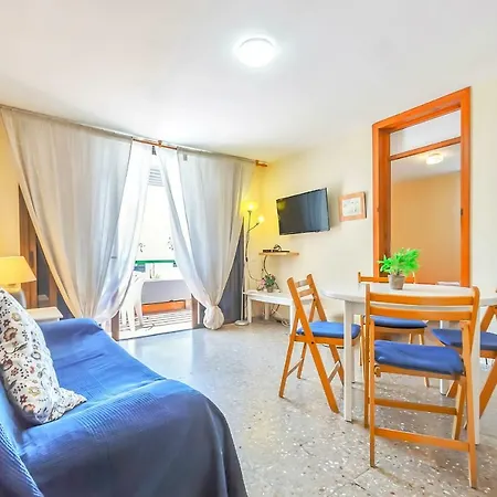 Las Americas Two Bedroom With Amazing Pool شقة *